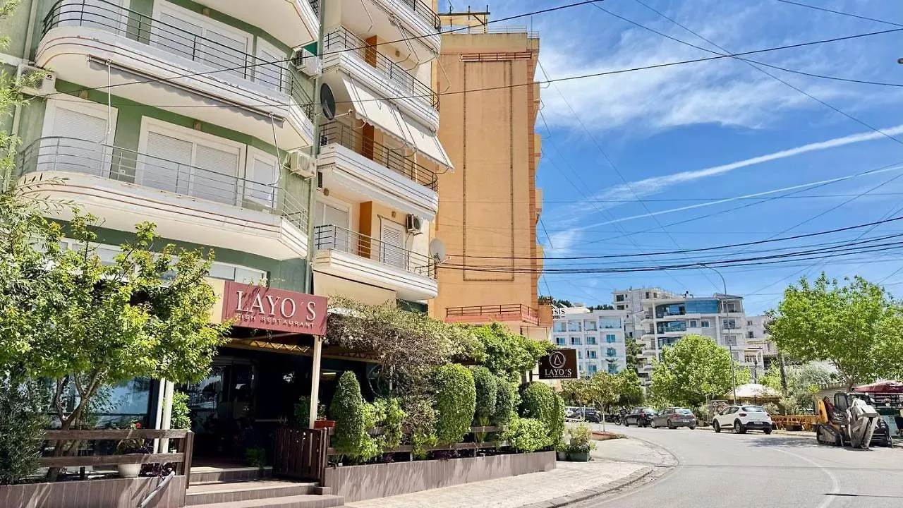 Del Mar Sea View Apartment Sarandë