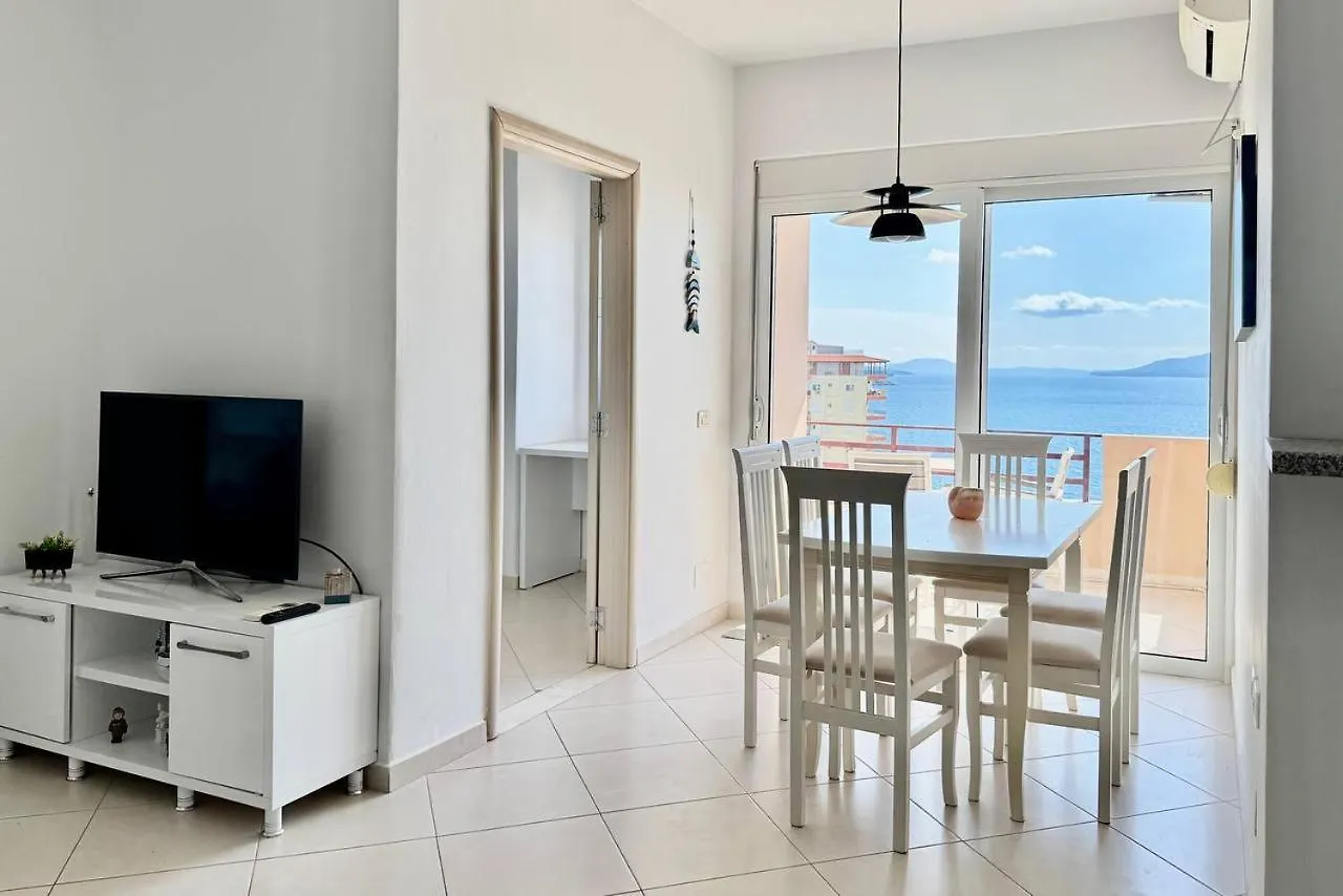 Del Mar Sea View Apartment Sarandë